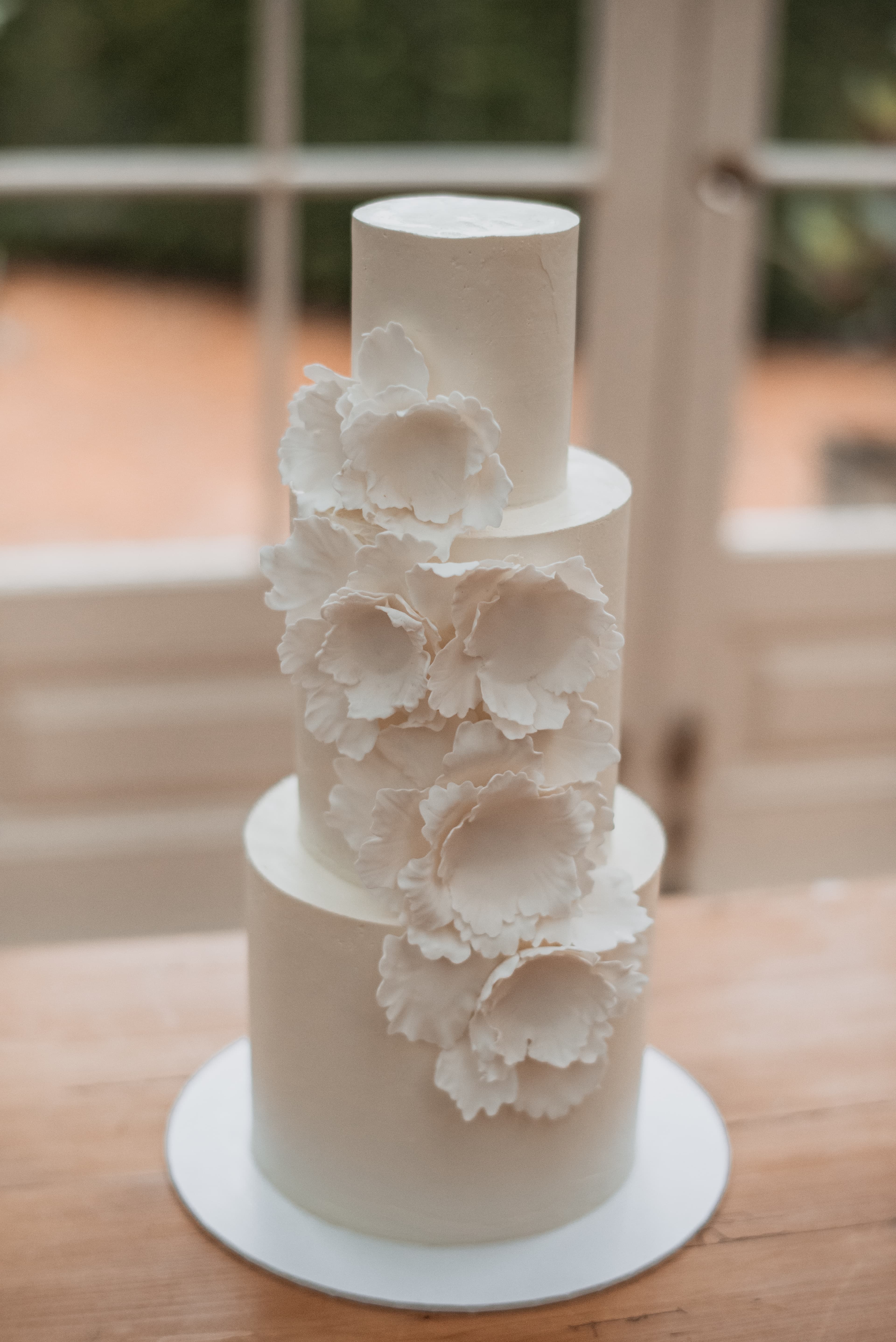 Wedding cake with flowers