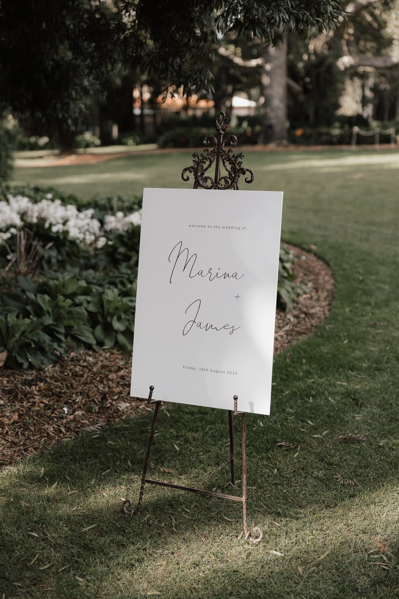 Welcome wedding sign
