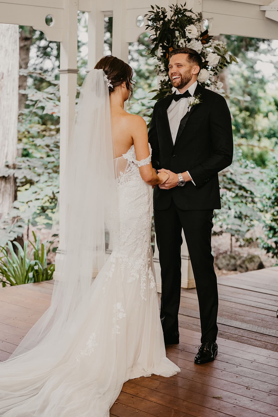 Brirde and groom exchanging vows