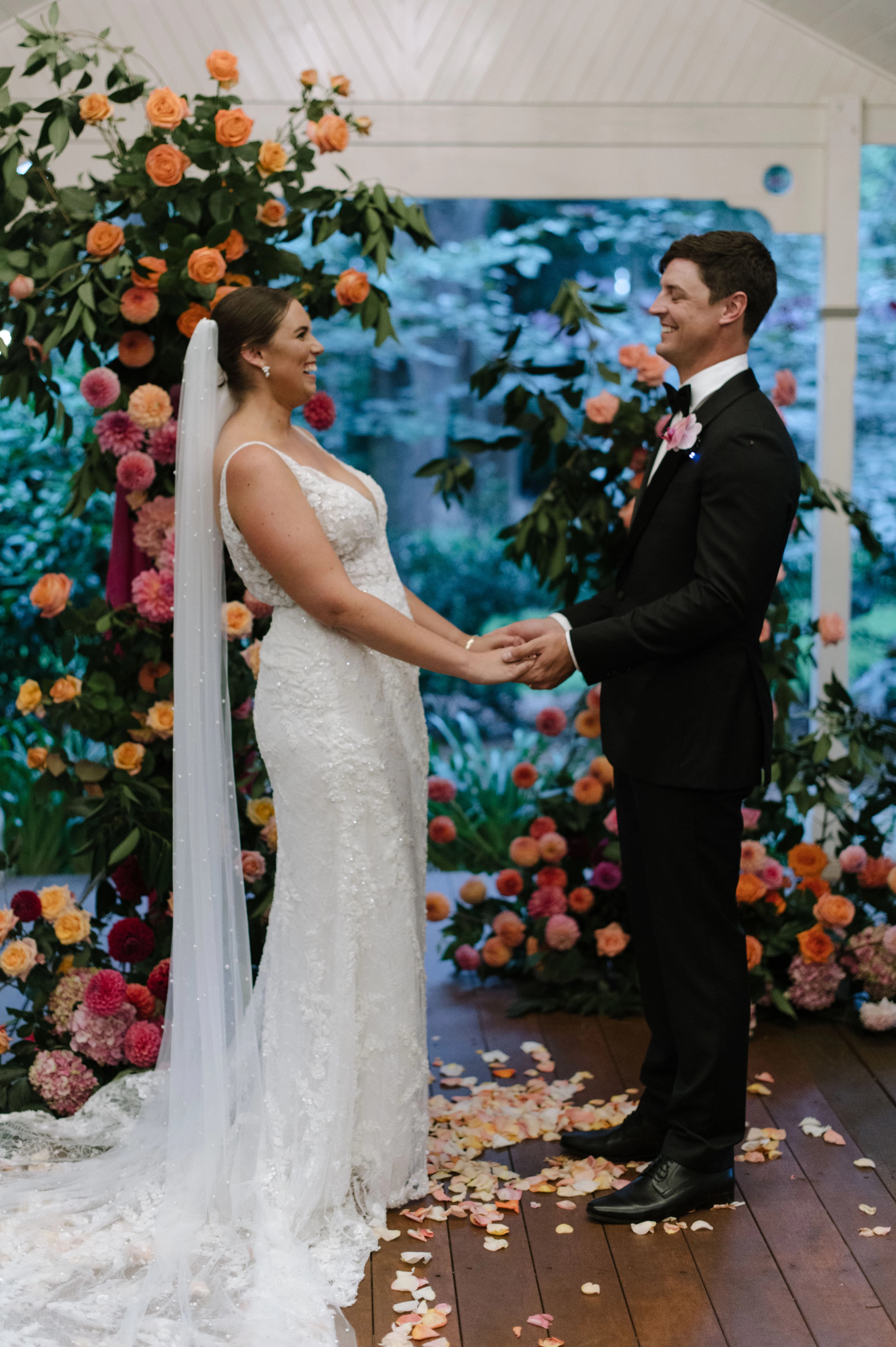 A beautiful wedding ceremony set in the Garden, featuring vibrant landscapes features.